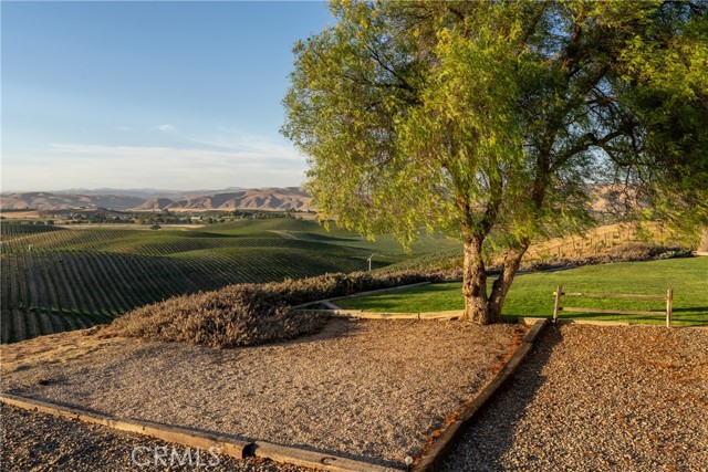 1825 Nygren Road, San Miguel CA: https://media.crmls.org/medias/8b7f88c5-cfbc-404c-825b-a93c94917dc2.jpg
