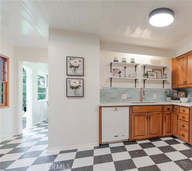 Detail Gallery Image 7 of 31 For 438 W Norman Ave, Arcadia,  CA 91007 - 3 Beds | 2 Baths