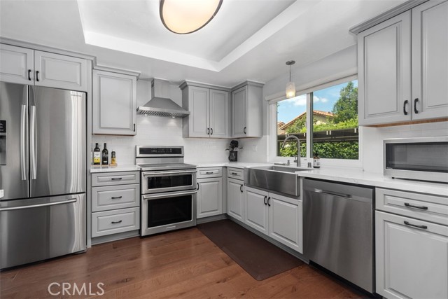 14801 Mayten Avenue, Irvine CA: https://media.crmls.org/medias/8b817189-2023-4f65-9a3a-2689993e3508.jpg