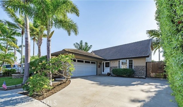 Detail Gallery Image 1 of 42 For 20531 Paisley Ln, Huntington Beach,  CA 92646 - 4 Beds | 3 Baths