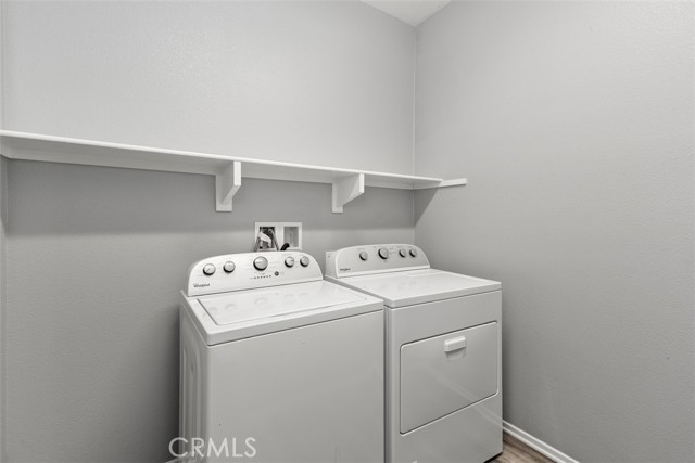96 Luna Avenue, Beaumont CA: https://media.crmls.org/medias/8b834f33-1a26-4274-ab87-015e5e6bcf97.jpg