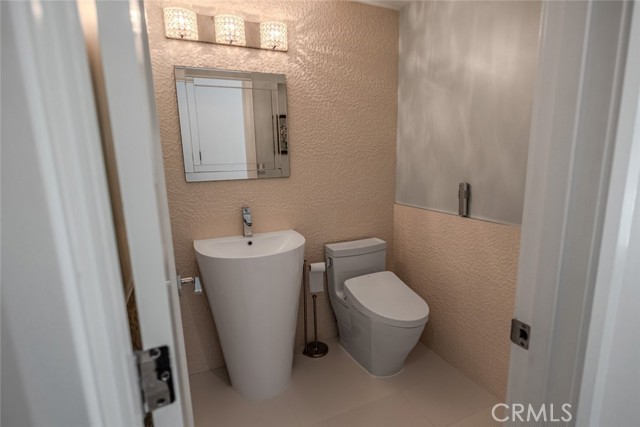 Detail Gallery Image 11 of 40 For 10831 Roycroft St #18,  Sun Valley,  CA 91352 - 3 Beds | 2/1 Baths