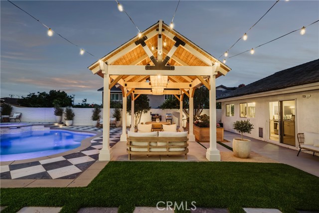 Detail Gallery Image 15 of 61 For 13822 Henstridge Cir, Tustin,  CA 92780 - 4 Beds | 3 Baths