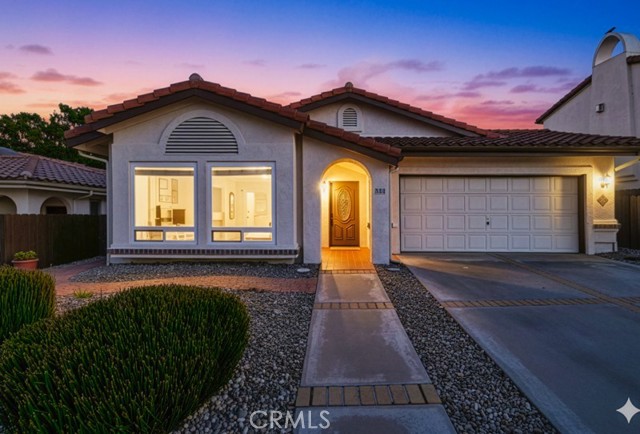 Detail Gallery Image 3 of 44 For 834 N 5th St, Grover Beach,  CA 93433 - 3 Beds | 2 Baths