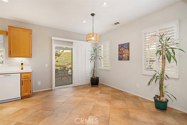 Detail Gallery Image 11 of 51 For 28514 Oasis View Cir, Menifee,  CA 92584 - 2 Beds | 2 Baths