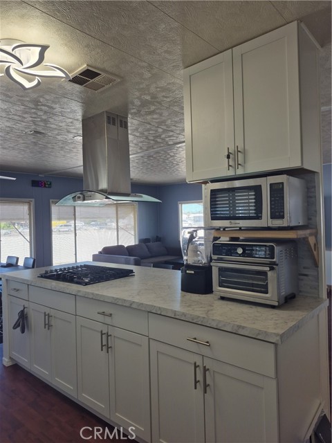 Detail Gallery Image 24 of 30 For 22 Magnolia via, Anaheim,  CA 92801 - 2 Beds | 2 Baths