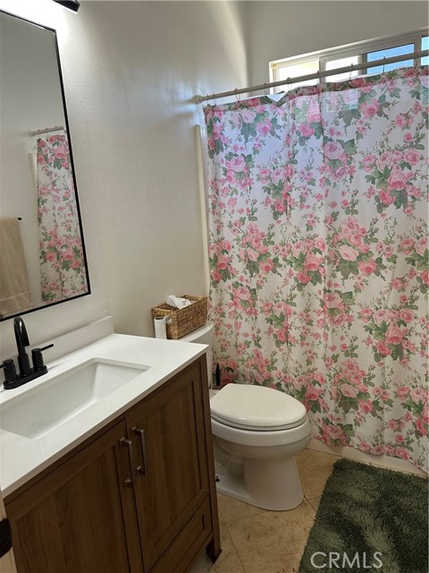 3913 Manquelo Court, Perris CA: https://media.crmls.org/medias/8b866f50-c153-4014-8cfd-7265ad7b64b2.jpg