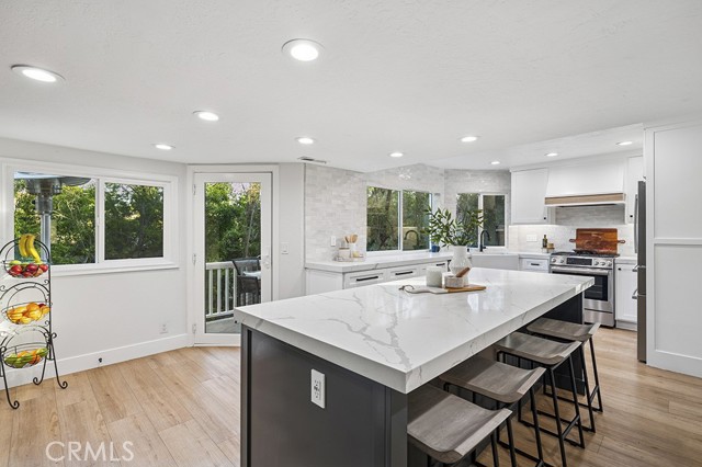 Detail Gallery Image 10 of 38 For 23436 via Alondra, Coto de Caza,  CA 92679 - 5 Beds | 3/1 Baths