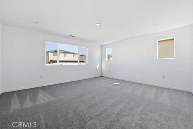 Detail Gallery Image 6 of 22 For 33238 Damask Ln, French Valley,  CA 92596 - 4 Beds | 3 Baths