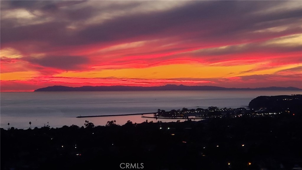 8b870e4d 664d 4eb8 9462 7442f0c7bc53