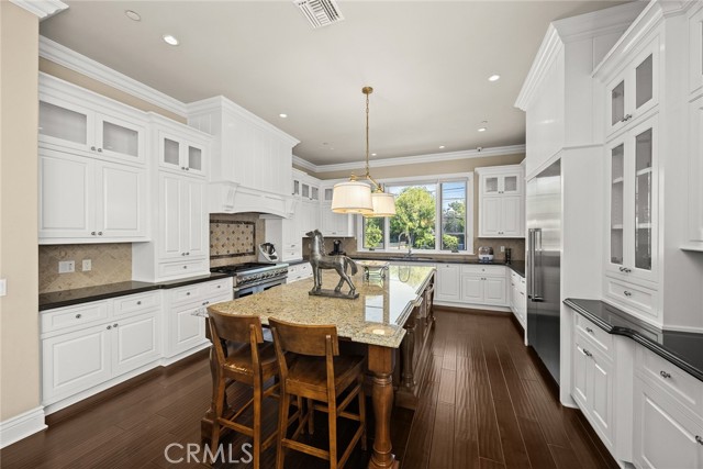 312 W Palm Drive, Arcadia CA: https://media.crmls.org/medias/8b884417-8699-458d-b5ff-9a58de628c43.jpg