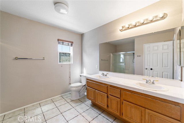 Detail Gallery Image 23 of 35 For 9302 Meadow Ln, Riverside,  CA 92508 - 5 Beds | 3 Baths