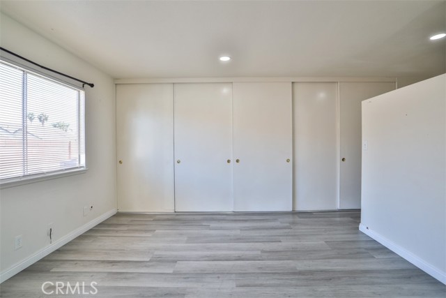 11112 Camellia Avenue, Fountain Valley CA: https://media.crmls.org/medias/8b88d793-7e18-45d9-b8f5-4b9fbdb19fe4.jpg