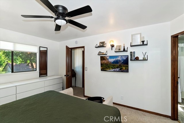 Detail Gallery Image 18 of 33 For 905 Jungfrau, Crestline,  CA 92325 - 2 Beds | 1/1 Baths