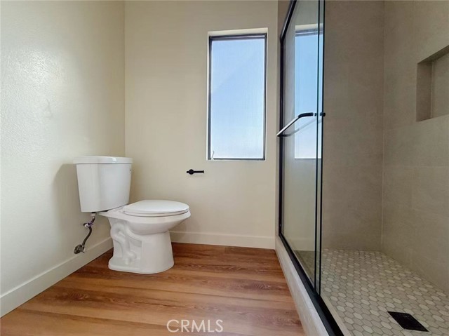 Detail Gallery Image 13 of 19 For 239 Linwood Ave #E,  Monrovia,  CA 91006 - 3 Beds | 3 Baths