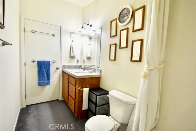 38727 State Highway 96, Klamath River CA: https://media.crmls.org/medias/8b89c3f7-4434-4a57-9c5c-a7ddf14c6e81.jpg