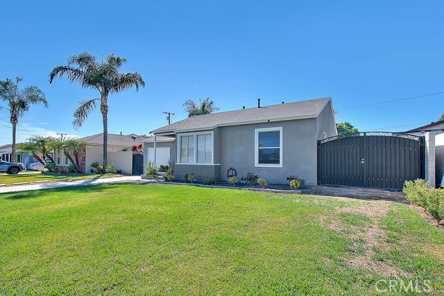 10347 Corley Drive, Whittier CA: https://media.crmls.org/medias/8b89f209-6b14-468c-ad83-aea1ca189f3d.jpg