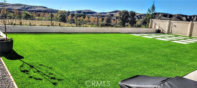 Detail Gallery Image 11 of 12 For 35259 Els, Beaumont,  CA 92223 - 4 Beds | 3 Baths