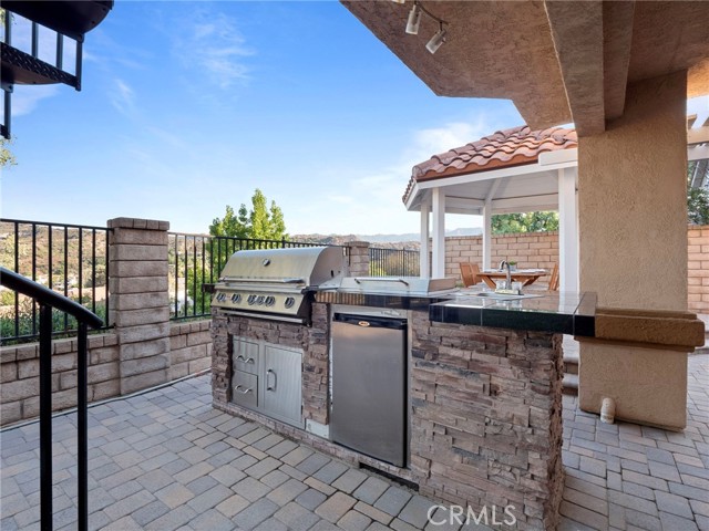 Image 48 of 75 For 24512 Skyridge Drive