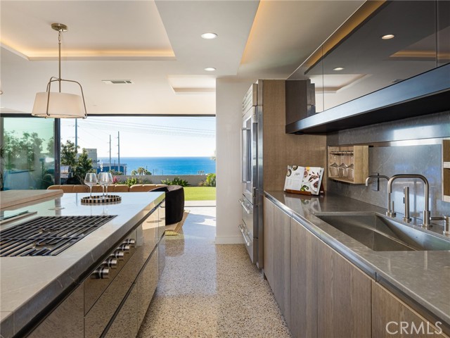 Detail Gallery Image 26 of 62 For 355 Hillcrest St, El Segundo,  CA 90245 - 5 Beds | 3 Baths