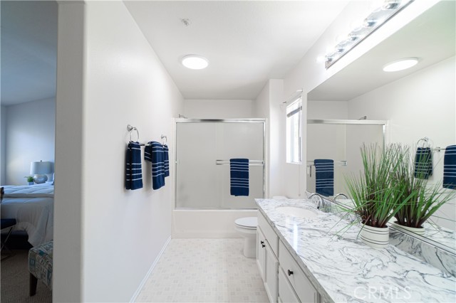 Detail Gallery Image 14 of 39 For 700 Festivo St, Oxnard,  CA 93030 - 4 Beds | 2/1 Baths