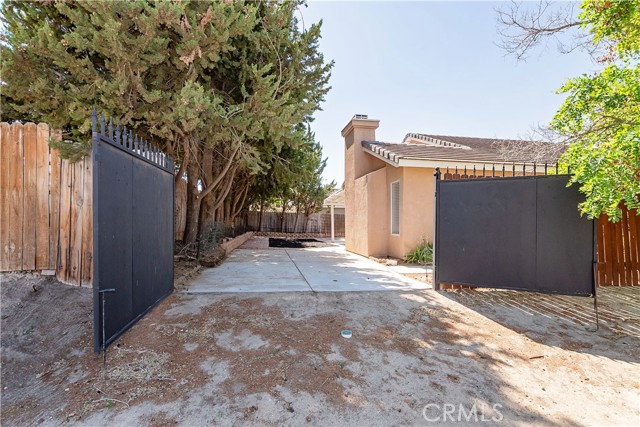 Detail Gallery Image 45 of 46 For 6310 Treehaven Ct, Lancaster,  CA 93536 - 4 Beds | 2 Baths