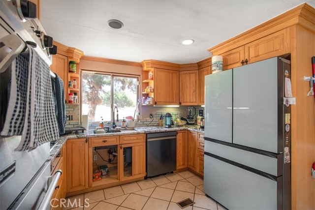 809 Berncastle Road, Acton CA: https://media.crmls.org/medias/8b8e123f-5b62-43b0-b3ed-4d17ef438372.jpg