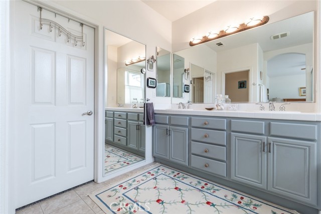 4108 Club Vista Drive, Palmdale CA: https://media.crmls.org/medias/8b8e1d83-dcc7-4f73-b66d-d7060b81dc39.jpg