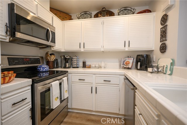 Detail Gallery Image 10 of 22 For 25671 Le Parc #8,  Lake Forest,  CA 92630 - 3 Beds | 2 Baths