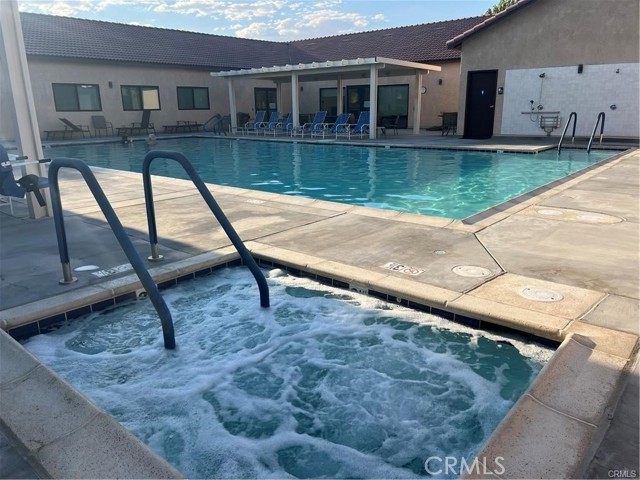 Detail Gallery Image 19 of 27 For 19111 Palo Verde Dr, Apple Valley,  CA 92308 - 2 Beds | 2 Baths