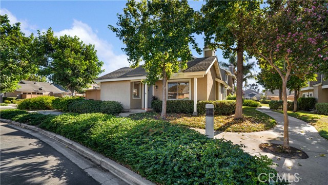 Wishing for a great single level home? You just found it!