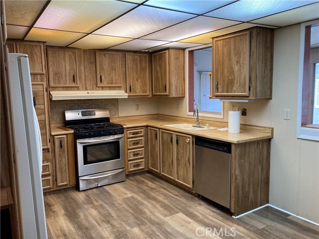 1107 Checkerberry Court, Hemet CA: https://media.crmls.org/medias/8b903969-a414-4488-be1b-064a8bddbe99.jpg