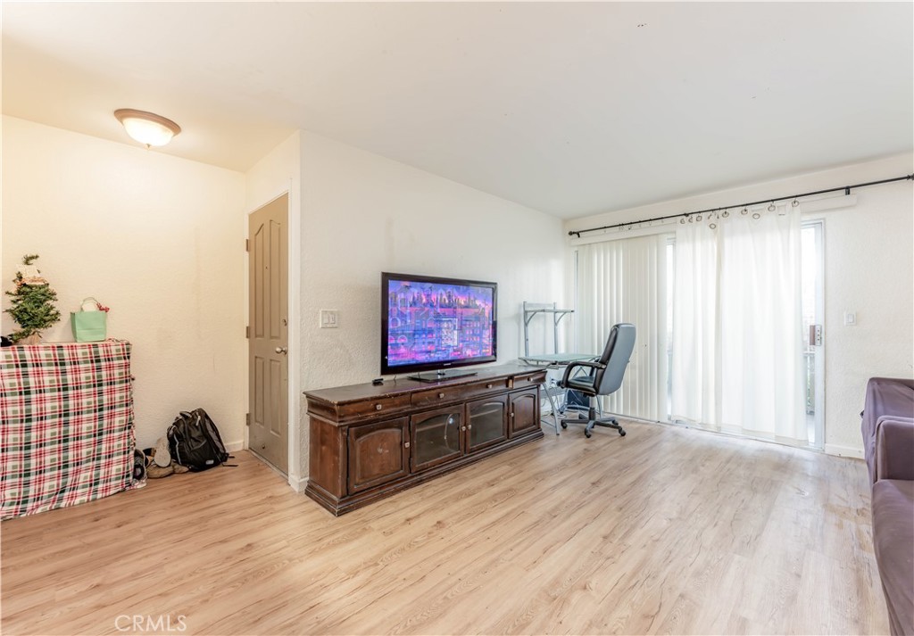 432 Edgehill Lane 83