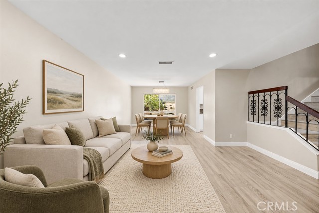 16602 Woodmont photo 6