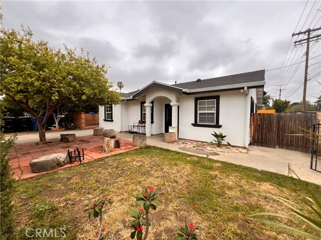Detail Gallery Image 2 of 33 For 13286 Terra Bella St, Pacoima,  CA 91331 - 3 Beds | 2 Baths