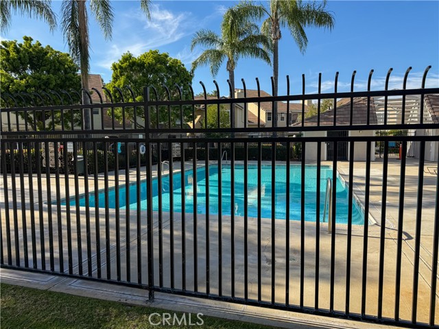 Detail Gallery Image 49 of 51 For 2720 E Walnut #73,  Orange,  CA 92867 - 3 Beds | 3 Baths