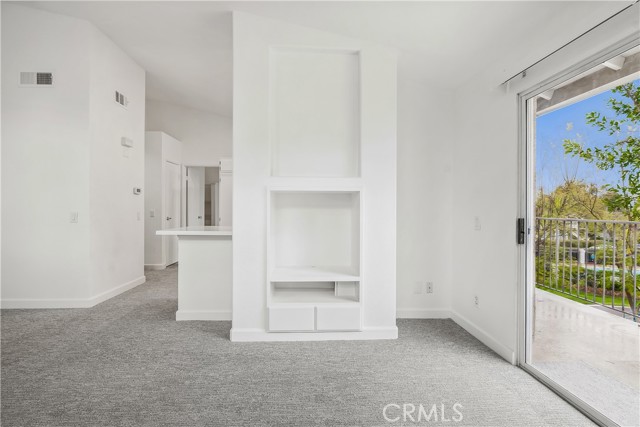 Detail Gallery Image 6 of 31 For 35 Violado, Rancho Santa Margarita,  CA 92688 - 2 Beds | 2 Baths