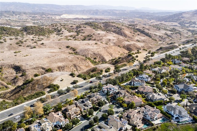 18 Elissa, Ladera Ranch CA: https://media.crmls.org/medias/8b93d0fd-2119-40f5-90ac-ba708ac5ccd2.jpg