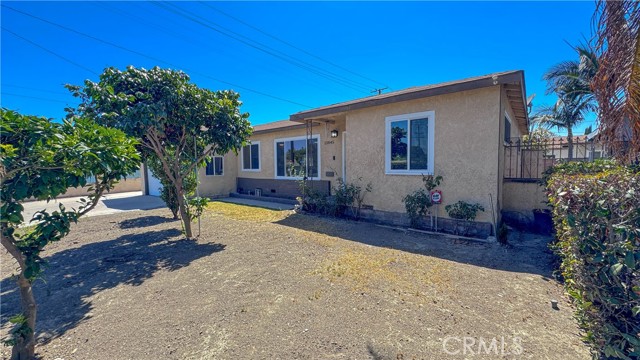 12845 Fairford Avenue, Norwalk CA: https://media.crmls.org/medias/8b93d9a4-11ee-431f-acfc-5537f1db609b.jpg