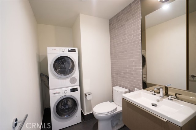 Detail Gallery Image 7 of 21 For 889 Francisco St #2501,  Los Angeles,  CA 90017 - 1 Beds | 2 Baths