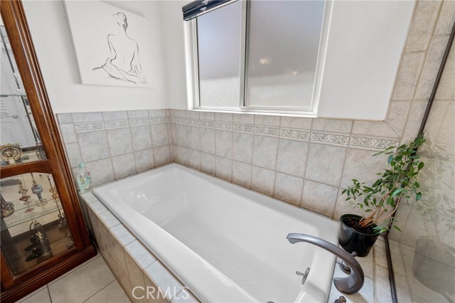 Detail Gallery Image 40 of 60 For 2165 Oakcrest Dr, Lakeport,  CA 95453 - 4 Beds | 2/1 Baths