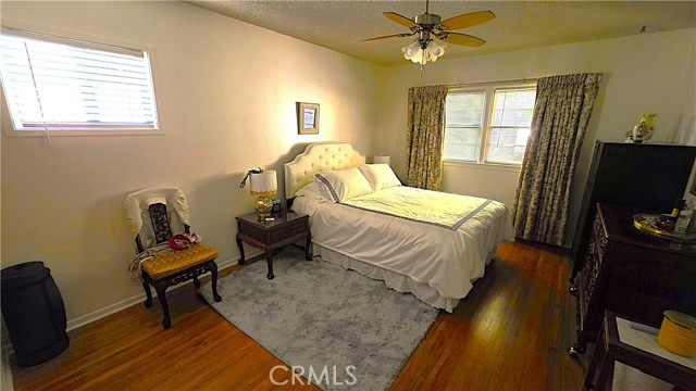 13322 Valleyheart N Drive, Sherman Oaks CA: https://media.crmls.org/medias/8b94511d-ebd8-4e35-8852-6cea5350b59b.jpg