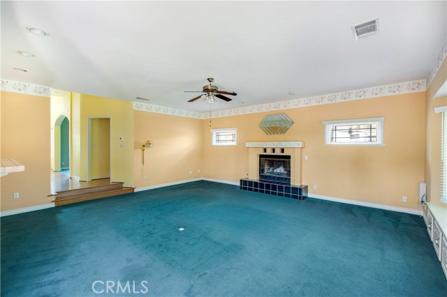 4520 Graywood Avenue, Long Beach CA: https://media.crmls.org/medias/8b947c93-f0cb-46c7-9892-3d6479370d60.jpg