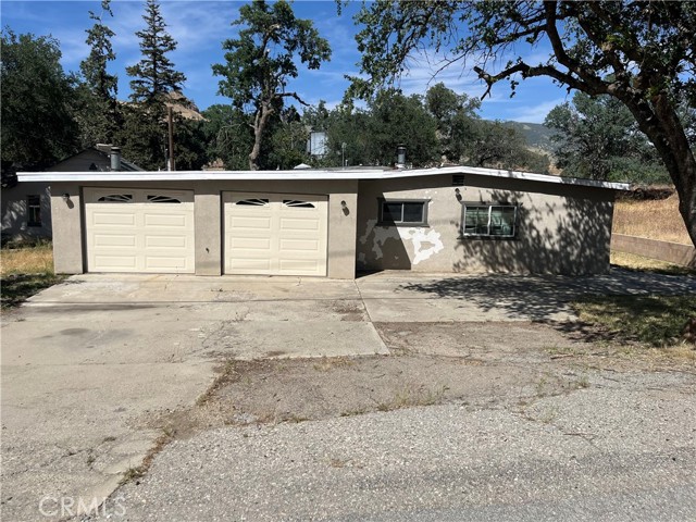 Detail Gallery Image 1 of 9 For 30332 Woodford-Tehachapi, Keene,  CA 93531 - 3 Beds | 2 Baths