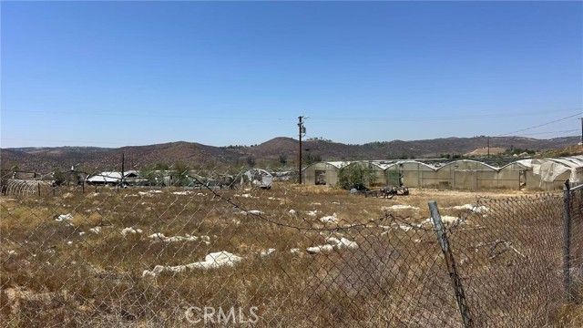 40615 Sage Road, Hemet CA: https://media.crmls.org/medias/8b971e99-38d5-4082-b499-ce9f9395fc14.jpg