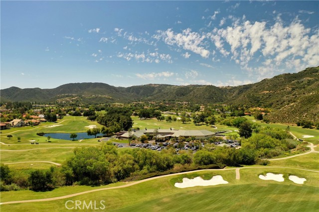 22174 Lynx Court, Murrieta CA: https://media.crmls.org/medias/8b977a18-c22d-41a3-98ac-d14306f59a46.jpg
