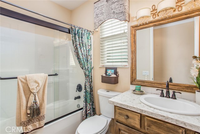 Detail Gallery Image 17 of 37 For 1656 Hibiscus Ct, Beaumont,  CA 92223 - 2 Beds | 2 Baths