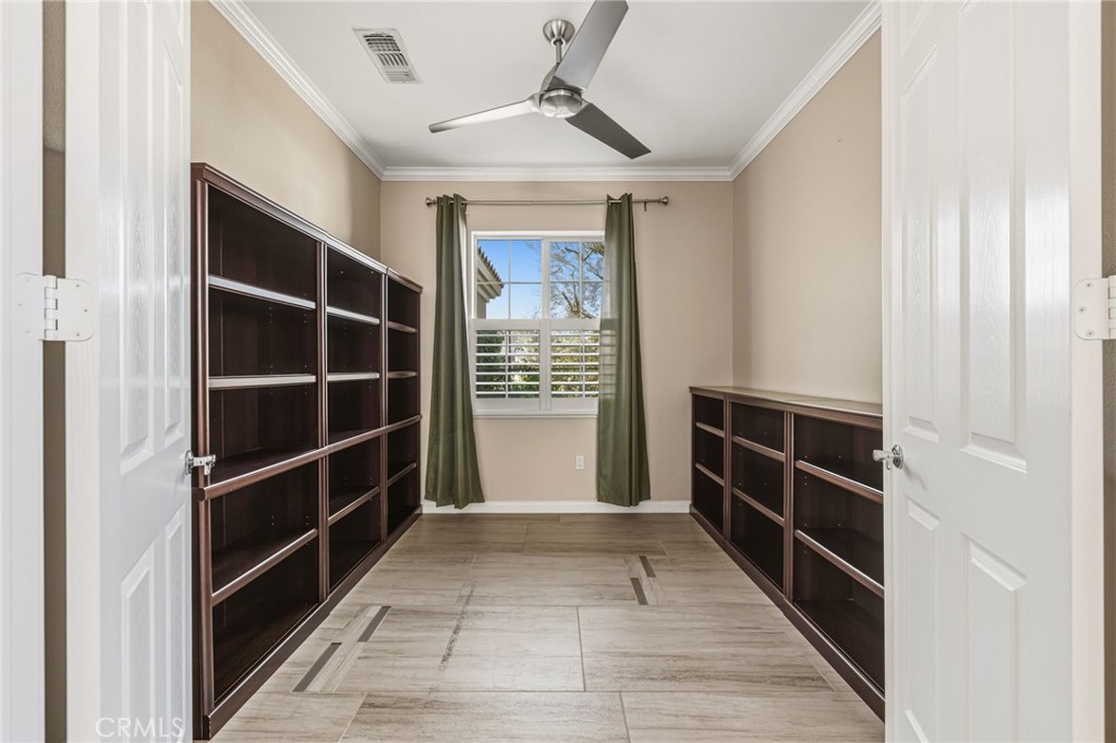 MLS #OC25258134 image #27