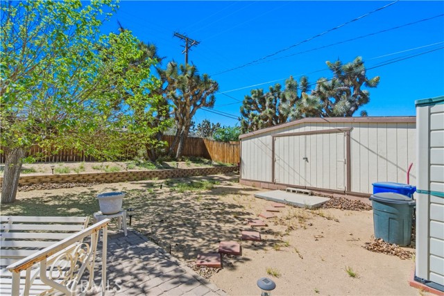 Detail Gallery Image 43 of 44 For 56711 Joshua, Yucca Valley,  CA 92284 - 3 Beds | 2 Baths