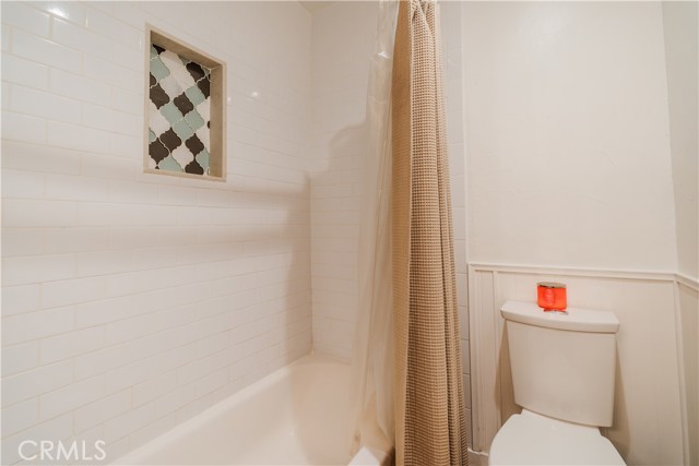 Detail Gallery Image 11 of 24 For 412 Brighton #27,  Costa Mesa,  CA 92627 - 1 Beds | 1 Baths